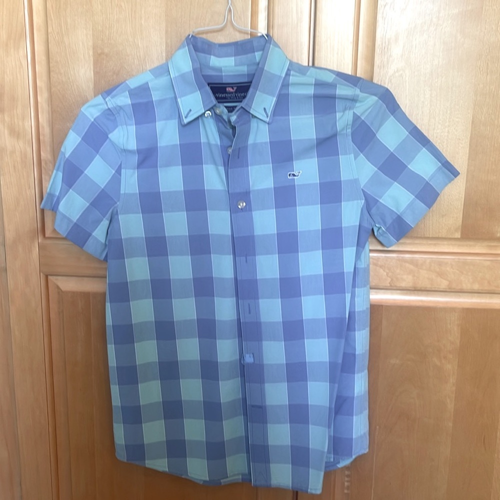 Vineyard Vines Boys Button Down Short Sleeve Shirt